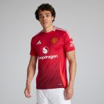 maglia manchester united 2425 home – 2 victor lindelöf Collezione | Maglie Ufficiali Man Utd