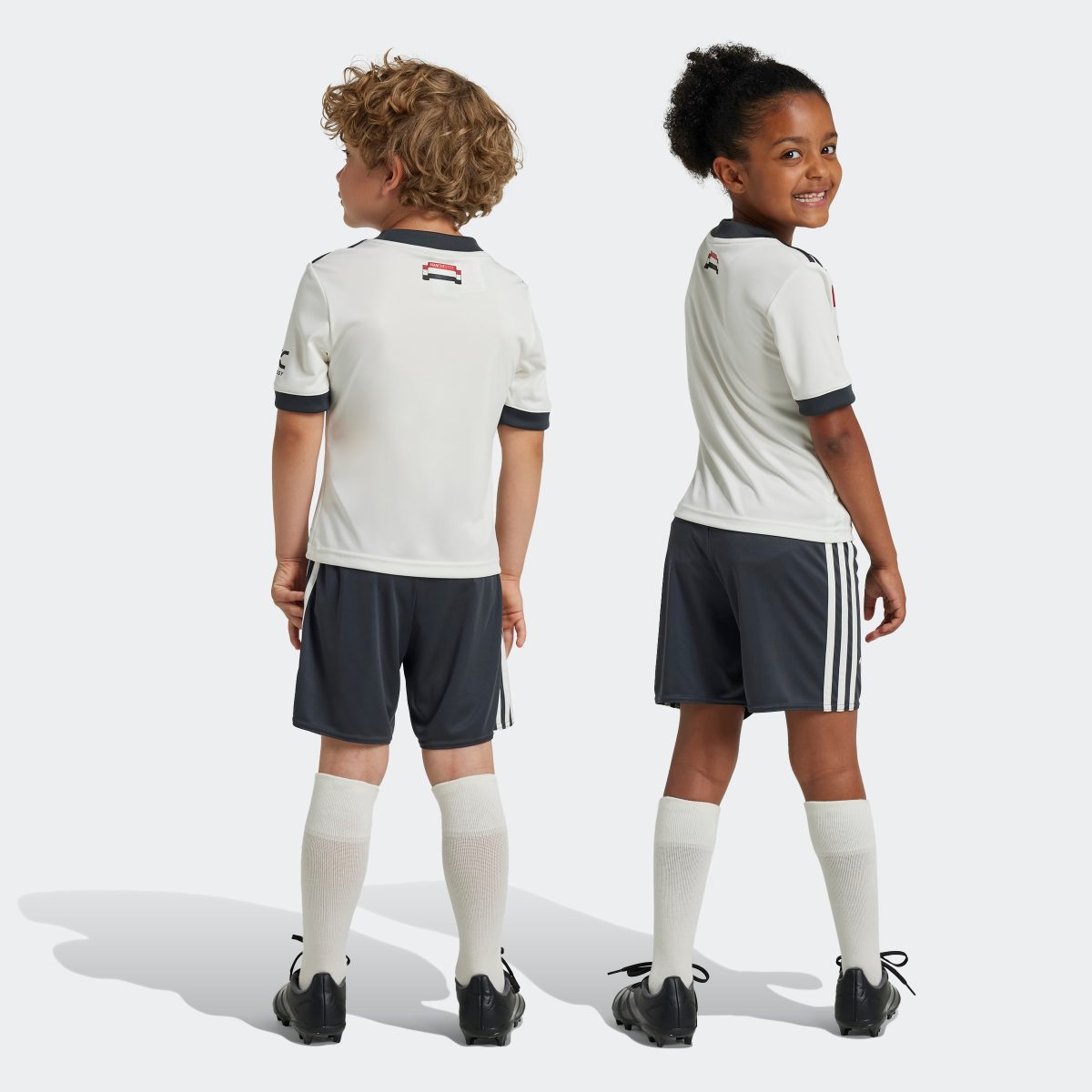 terza mini maglia manchester united 2425 – 8 bruno fernandes Collezione | Maglie Ufficiali Man Utd